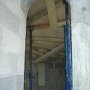 Le dessous vu du passage vers la terrasse