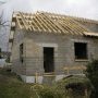 Le garage et la terrasse vus de l'arrière